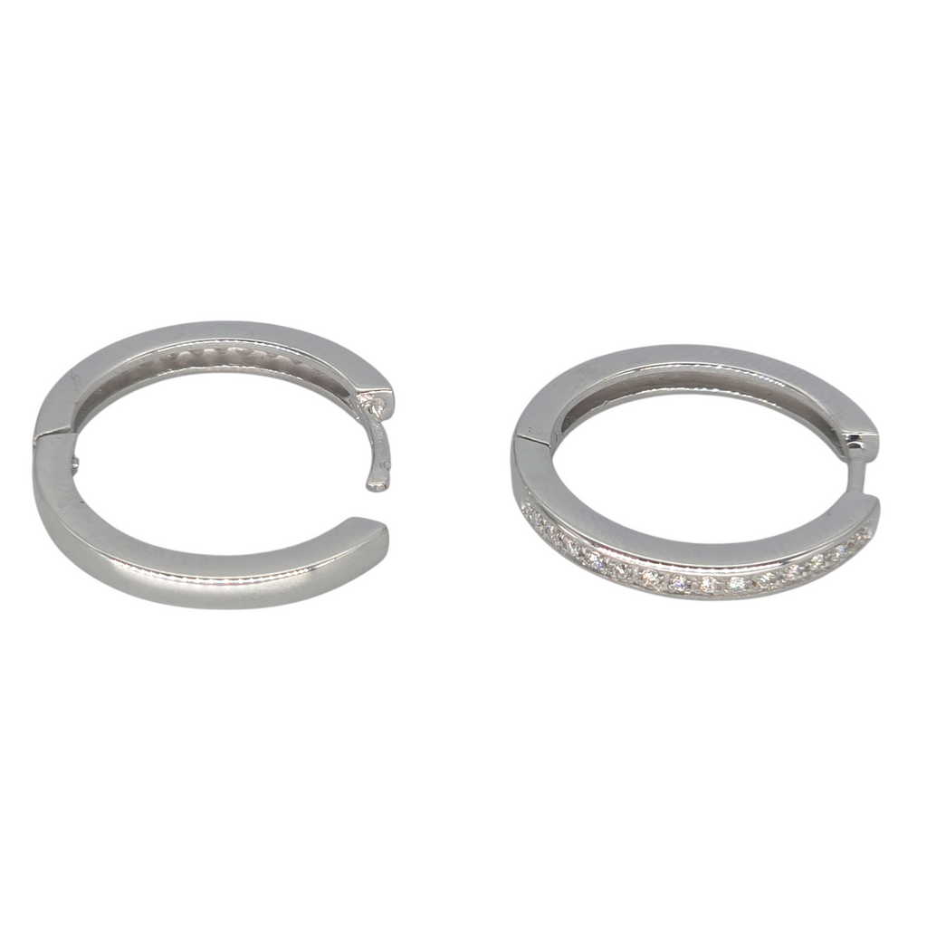Boucles d'oreilles femme or blanc 750 grands créoles lisses