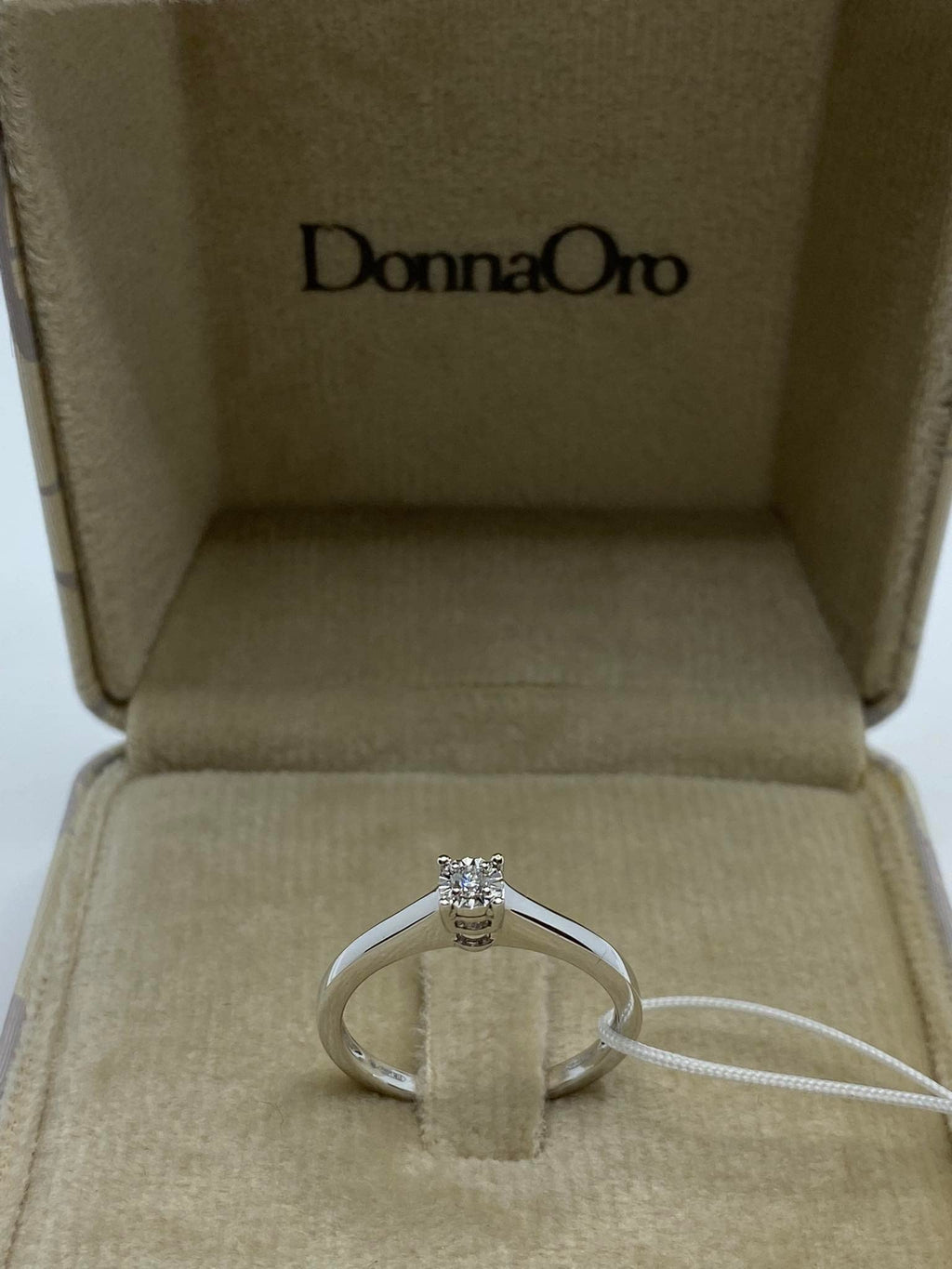Damen Solitärring aus Weißgold und Diamanten, Marke Donnaoro dkas8834.s005