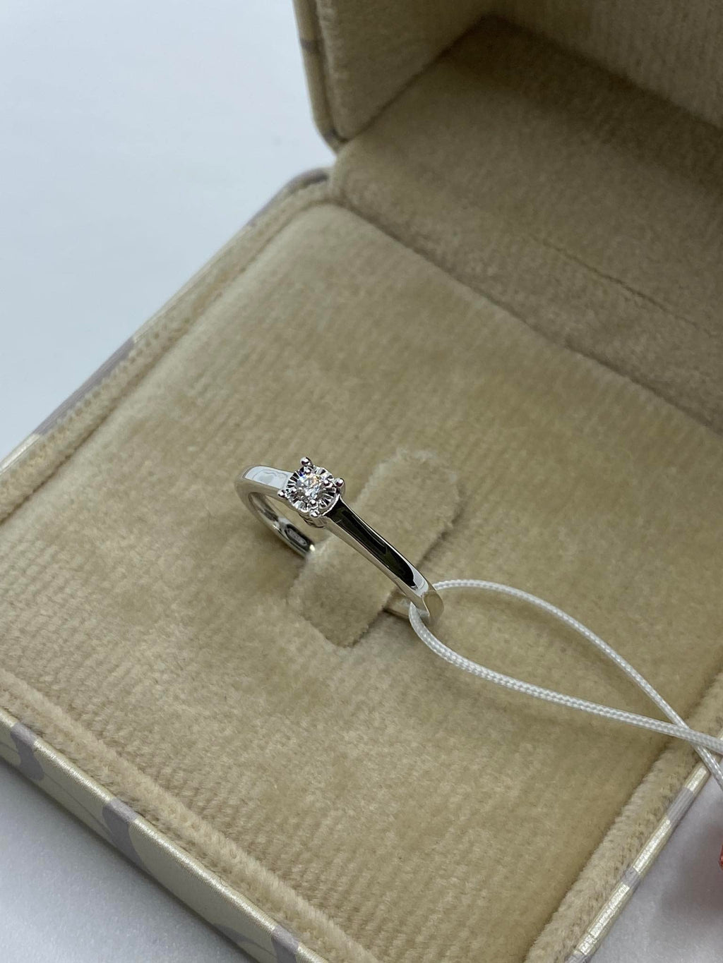 Damen Solitärring aus Weißgold und Diamanten, Marke Donnaoro dkas8834.s005
