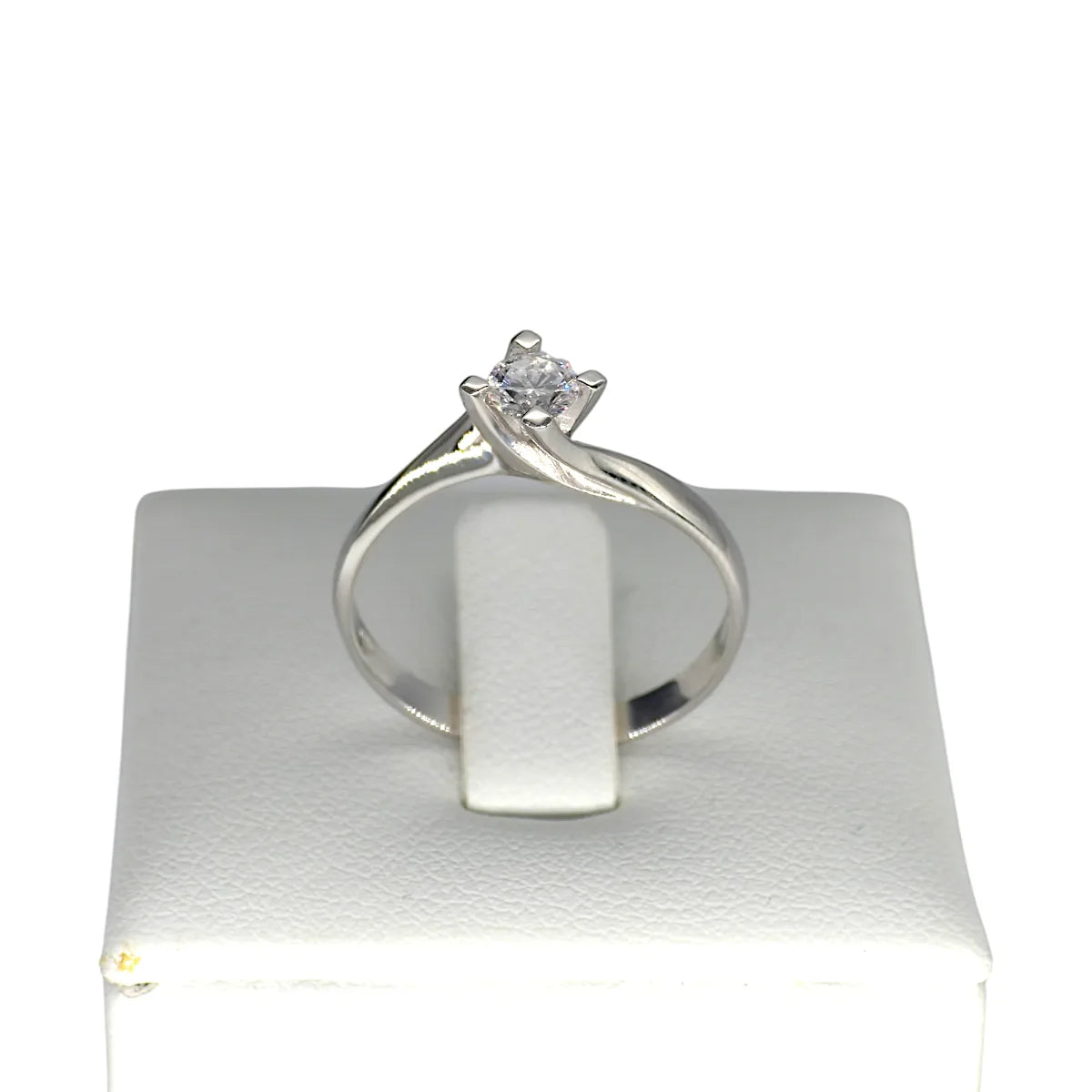 Anello Solitario in oro 18kt da Donna con Diamanti