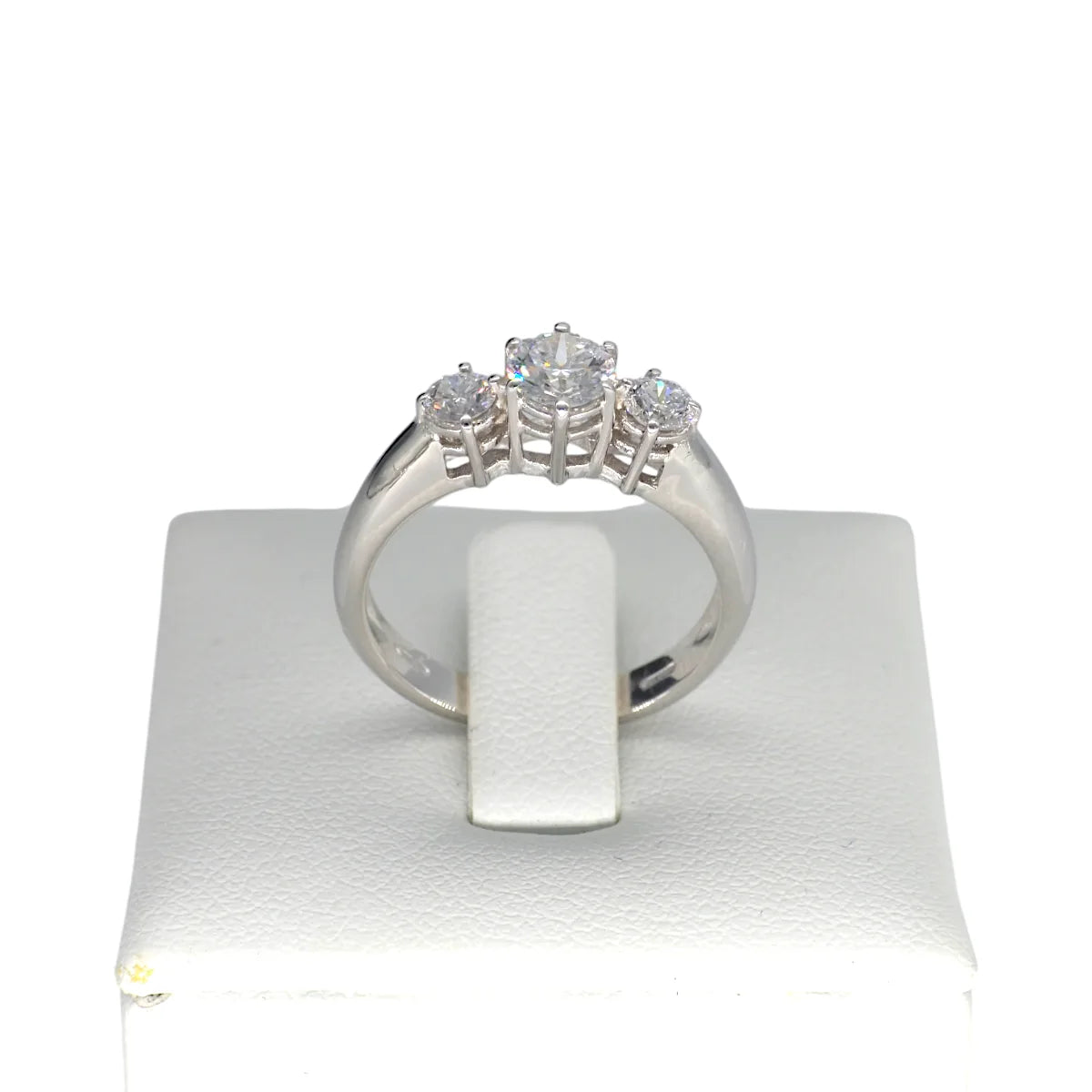 Anello Trilogy a scala in oro 18kt da Donna con Diamanti