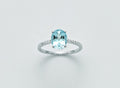 Anello Yukiko Gemme Del Cielo Oro Bianco 9kt LID3257YX