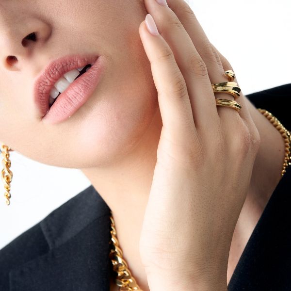 Anello donna Unoaerre dorato a spirale 2396