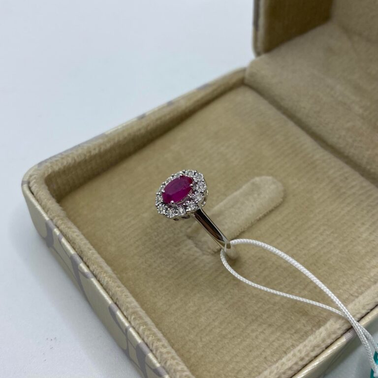 Anello donna marchio Donnaoro con rubino e diamanti lar10093.006