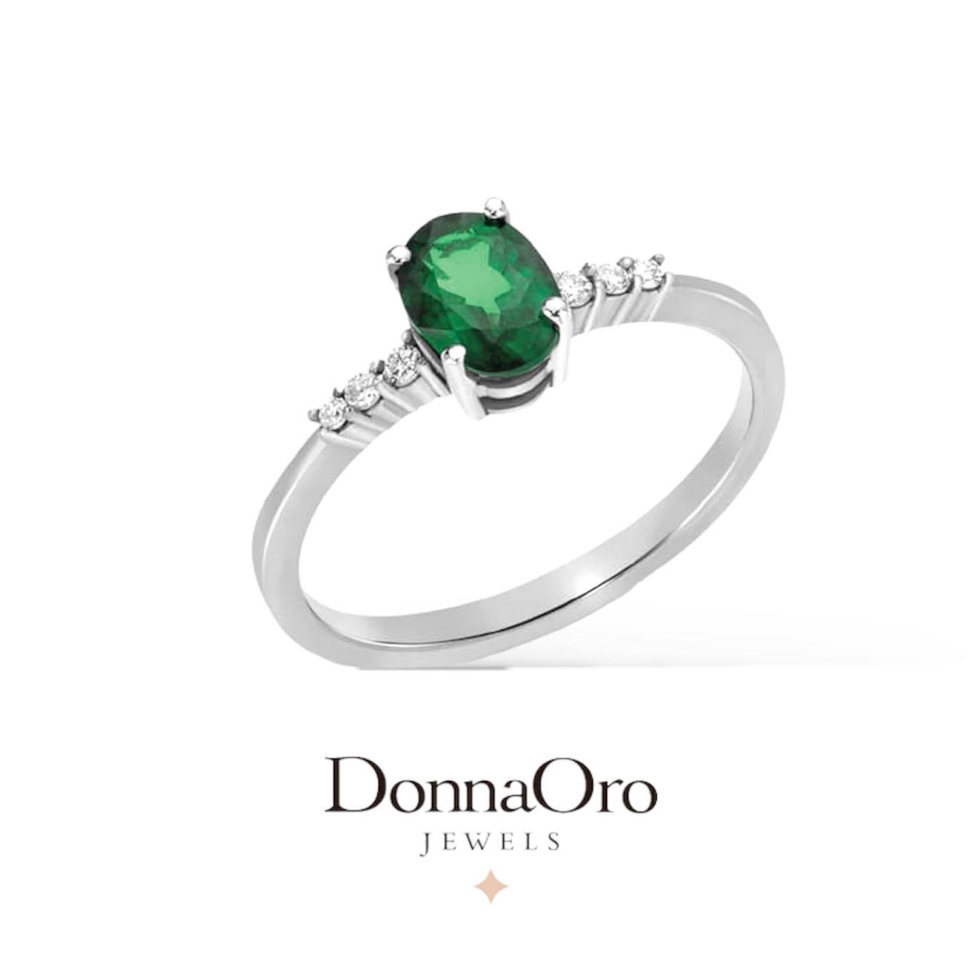 Anello Donnaoro in oro bianco smeraldo e diamanti dhae9838.006