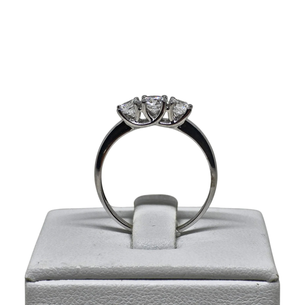 Anello donna trilogy in oro bianco 9 carati con zirconi bianchi