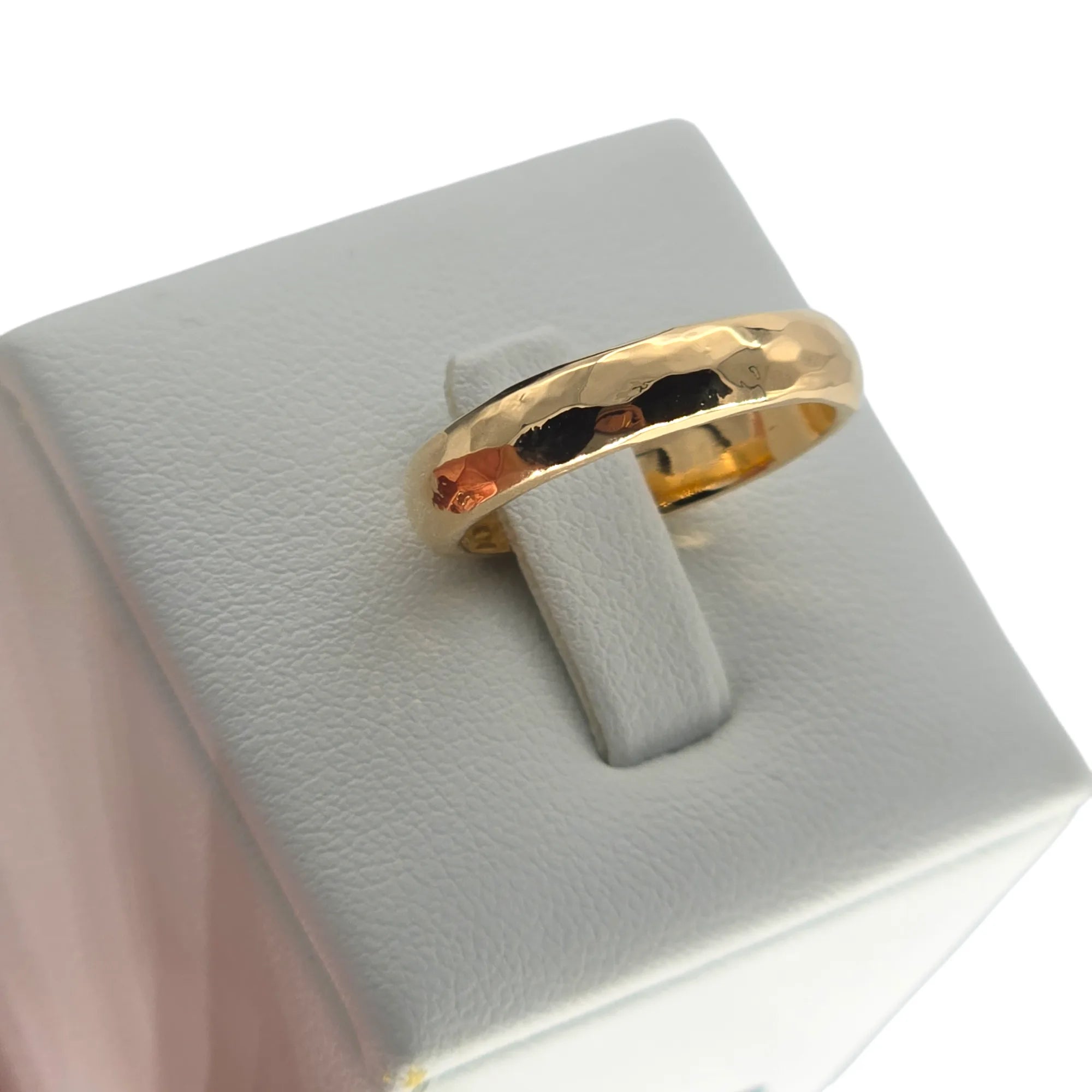 Fede Martellata in Oro Giallo 18kt - Anello Artigianale Made in Italy