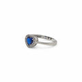 Anello iGold in Oro Bianco 9ct con Zircone Blu a Cuore e Zirconi Bianchi