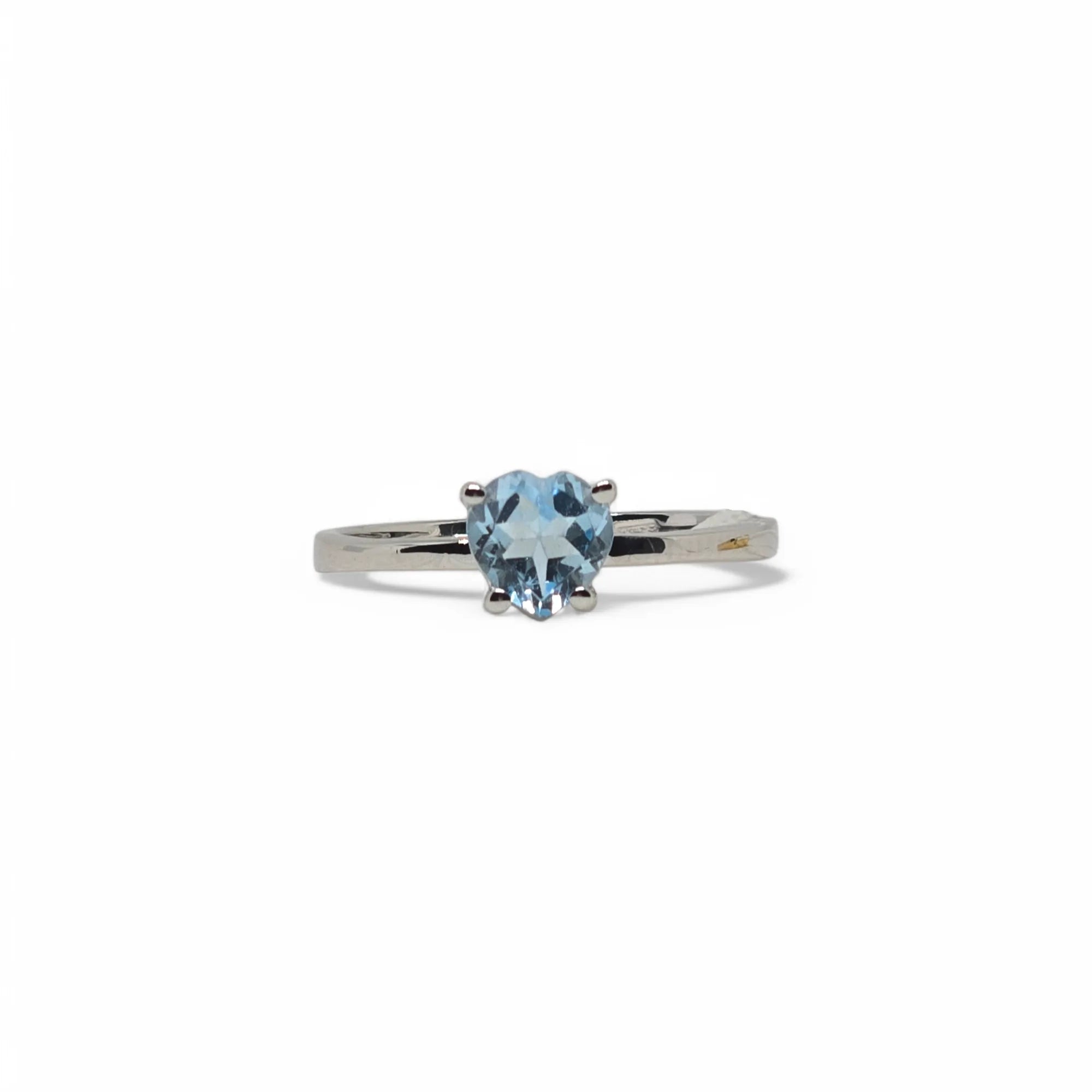 iGold Ring aus 9 Karat Weißgold mit himmelblauem Zirkoniaherz