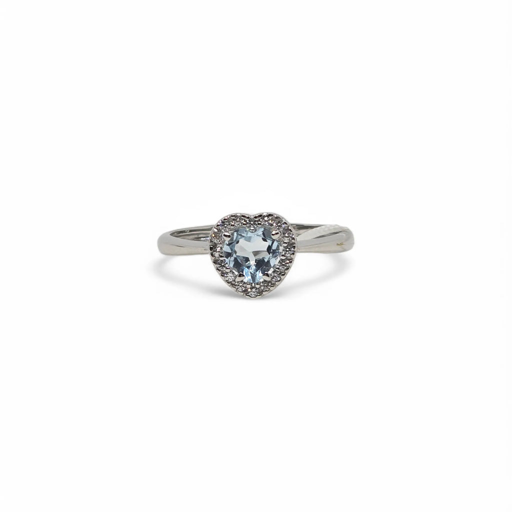 iGold 9 Karat Weißgoldring mit himmelblauem Herz-Zirkonia und weißen Zirkonia