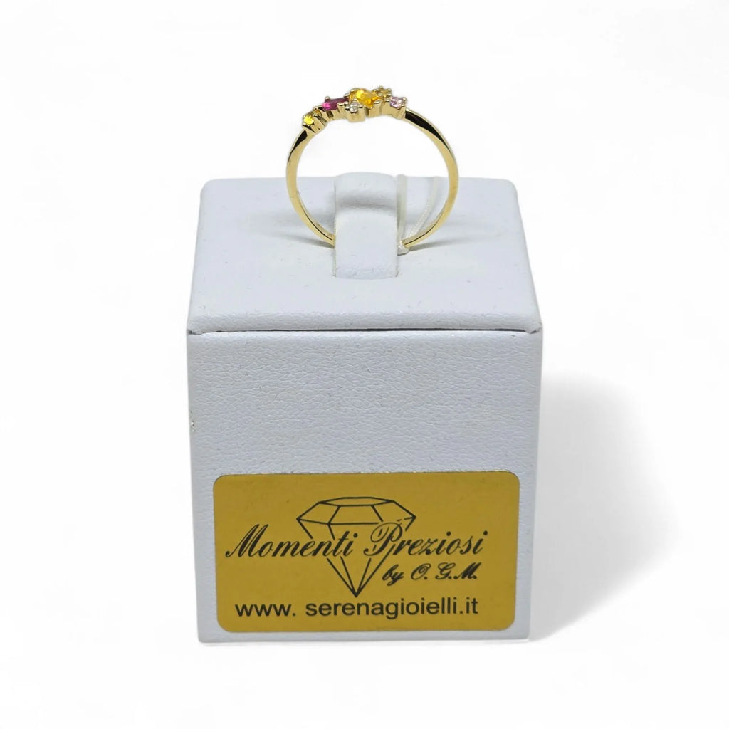 Anello iGold in Oro Giallo 9ct con quattro Zirconi in linea