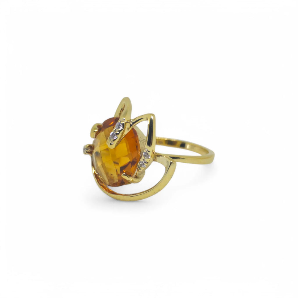 Anello in Oro 18kt con Pietra Arancione – Eleganza e Design Unico