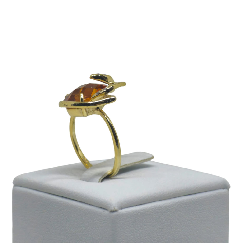 Anello in Oro 18kt con Pietra Arancione – Eleganza e Design Unico
