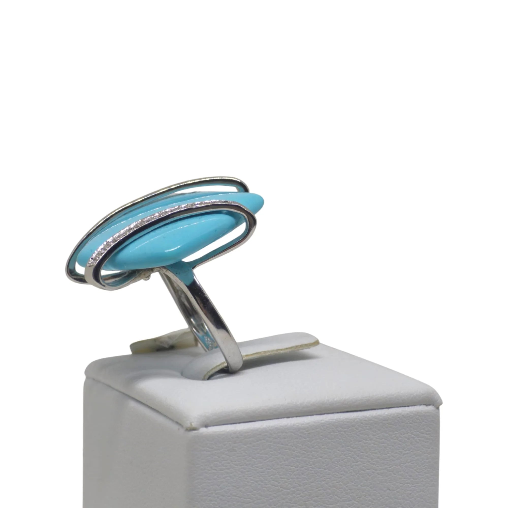 Anello in Oro Bianco con Pietra Turchese e Zirconi Eleganza e Raffinatezza
