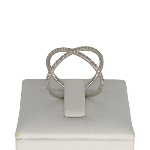 Anello in oro bianco 18kt con zirconi stile moderno