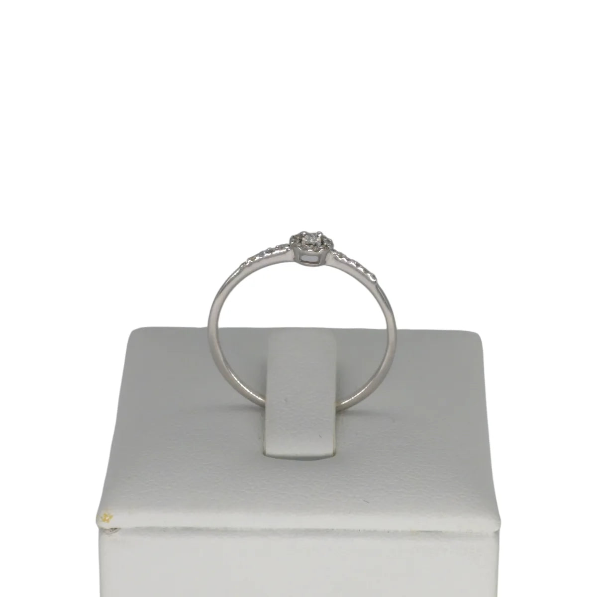 Anello solitario oro bianco 18kt con diamanti