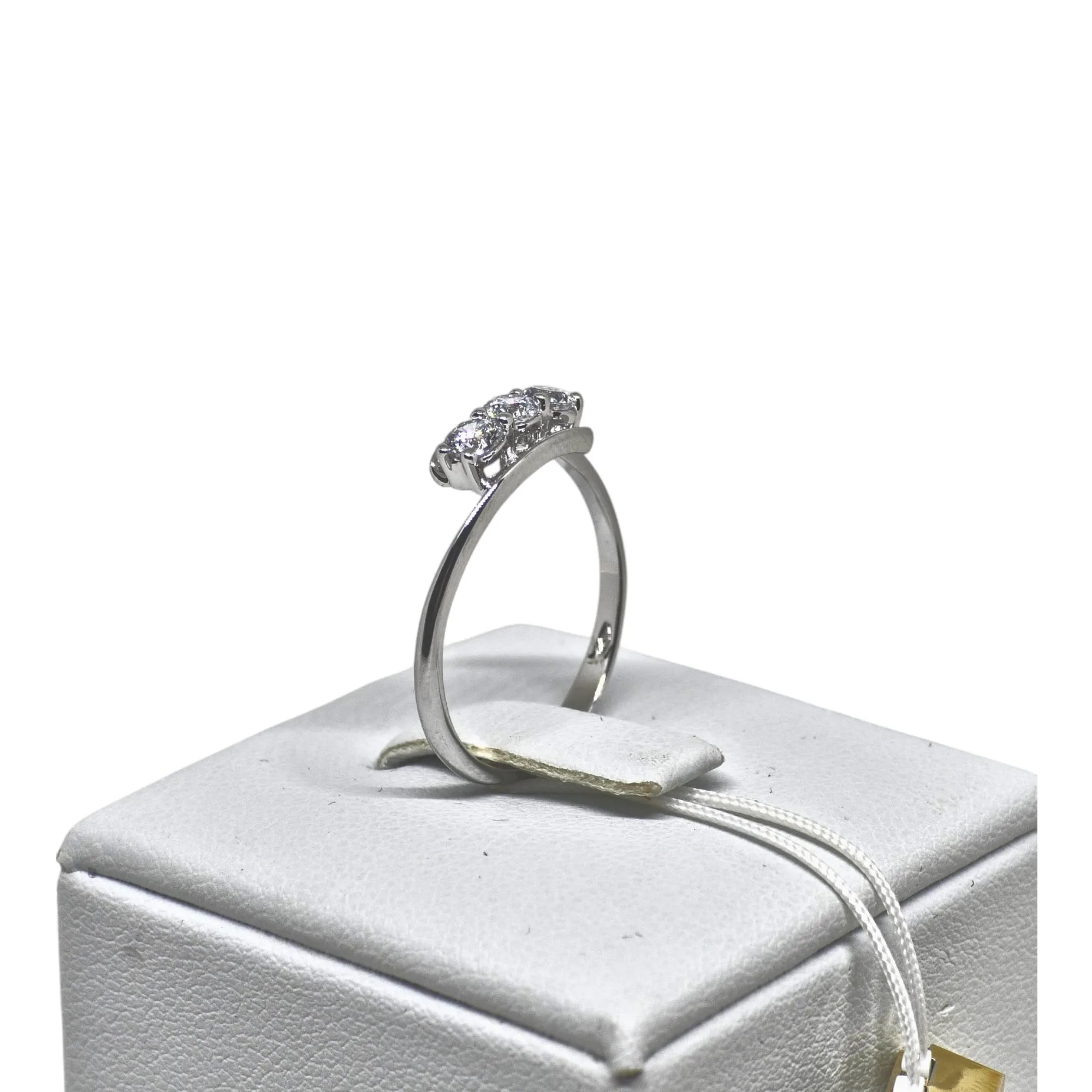 Anello trilogy donna in oro bianco 9 carati