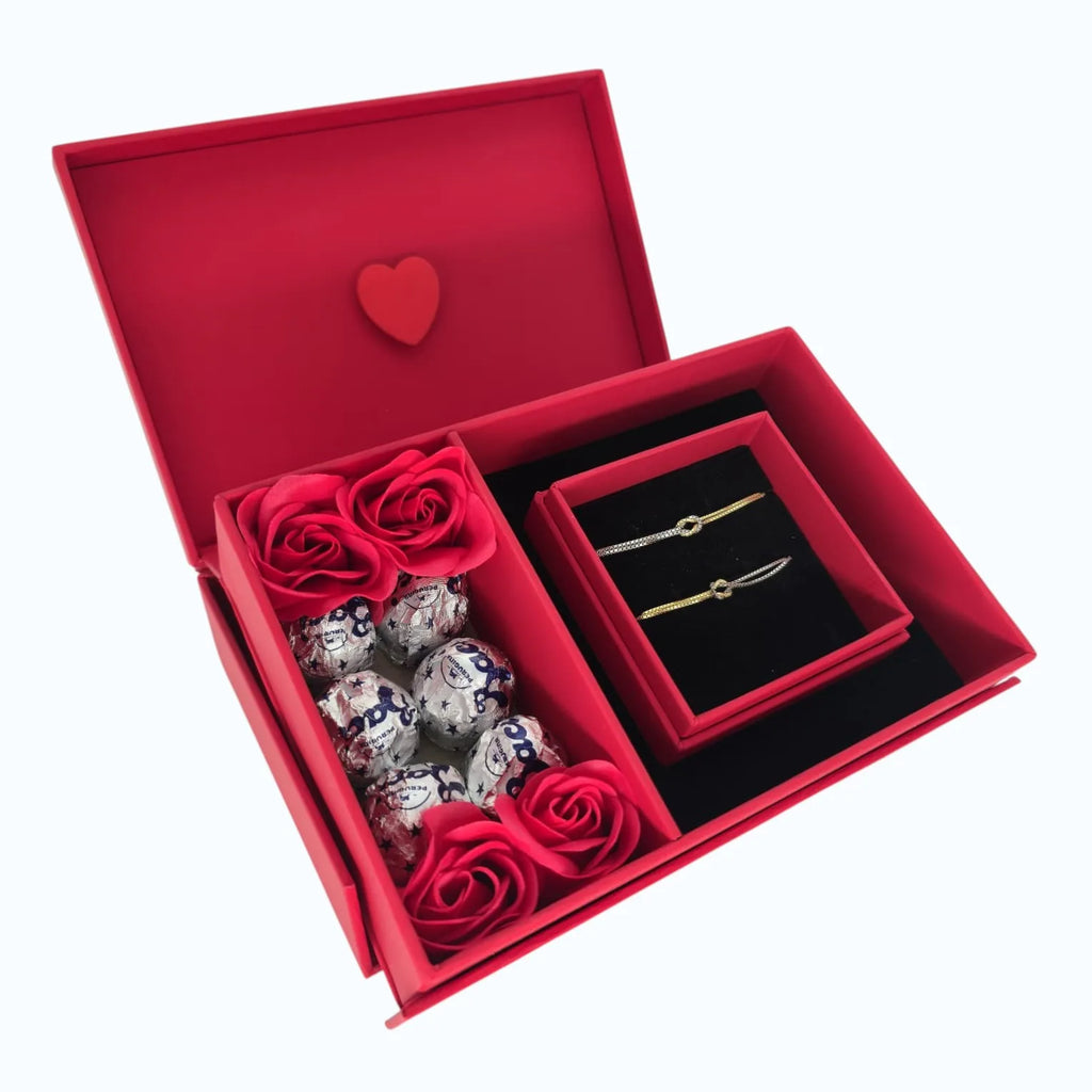 Box regalo San Valentino bracciali nodo saldati al polso
