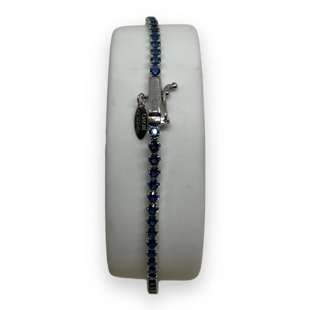 Tennisarmband aus 750er 18 Karat Weißgold mit blauen Zirkonia, 22 cm