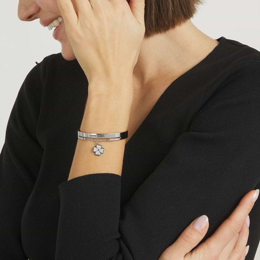 Stroili Damen-Armreif Bangle Lady Message Stahl Kleeblatt und Kristalle 1675526