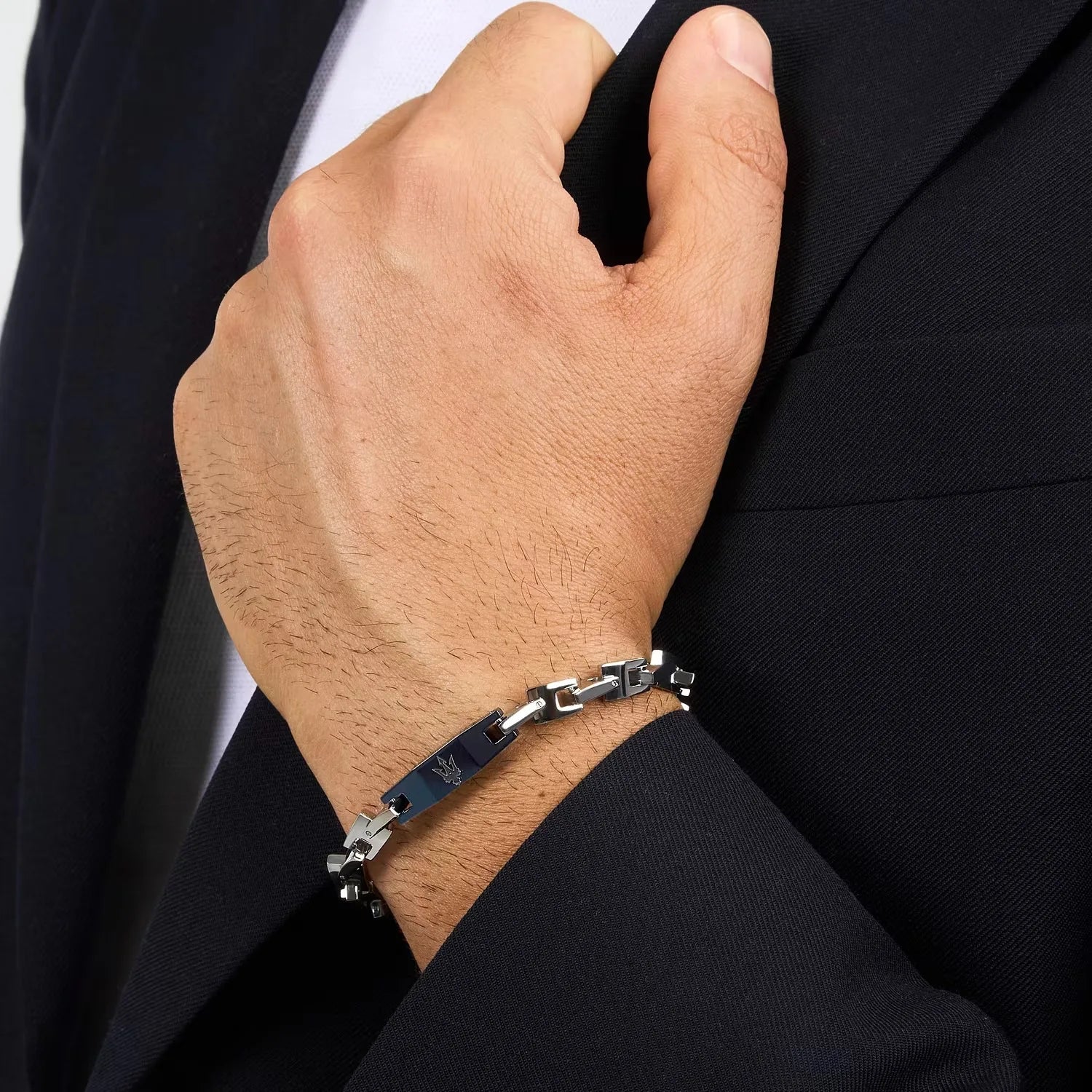 Bracciale uomo gioielli Maserati iconic JM425AVD105