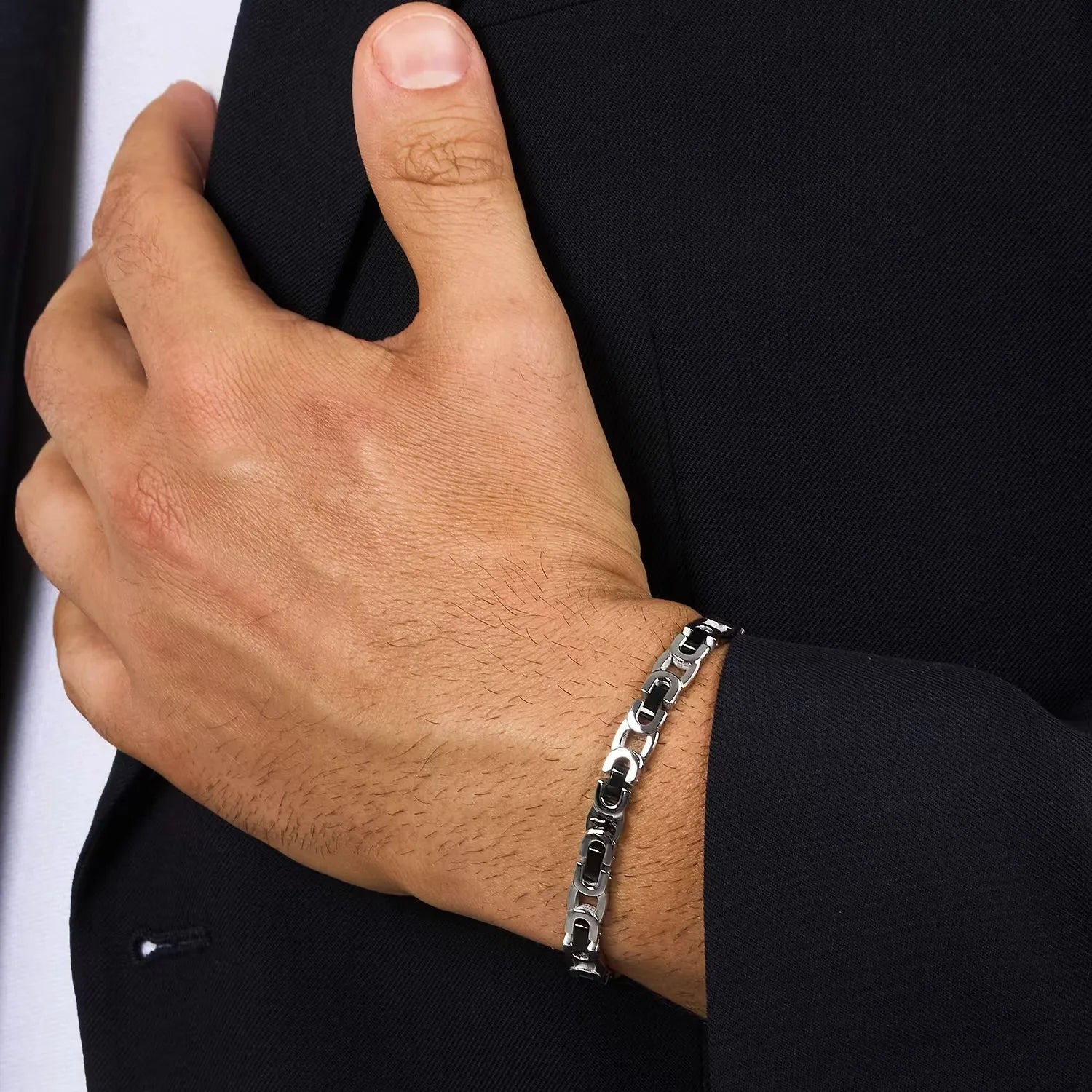 Bracciale uomo gioielli Maserati iconic JM425AVD98