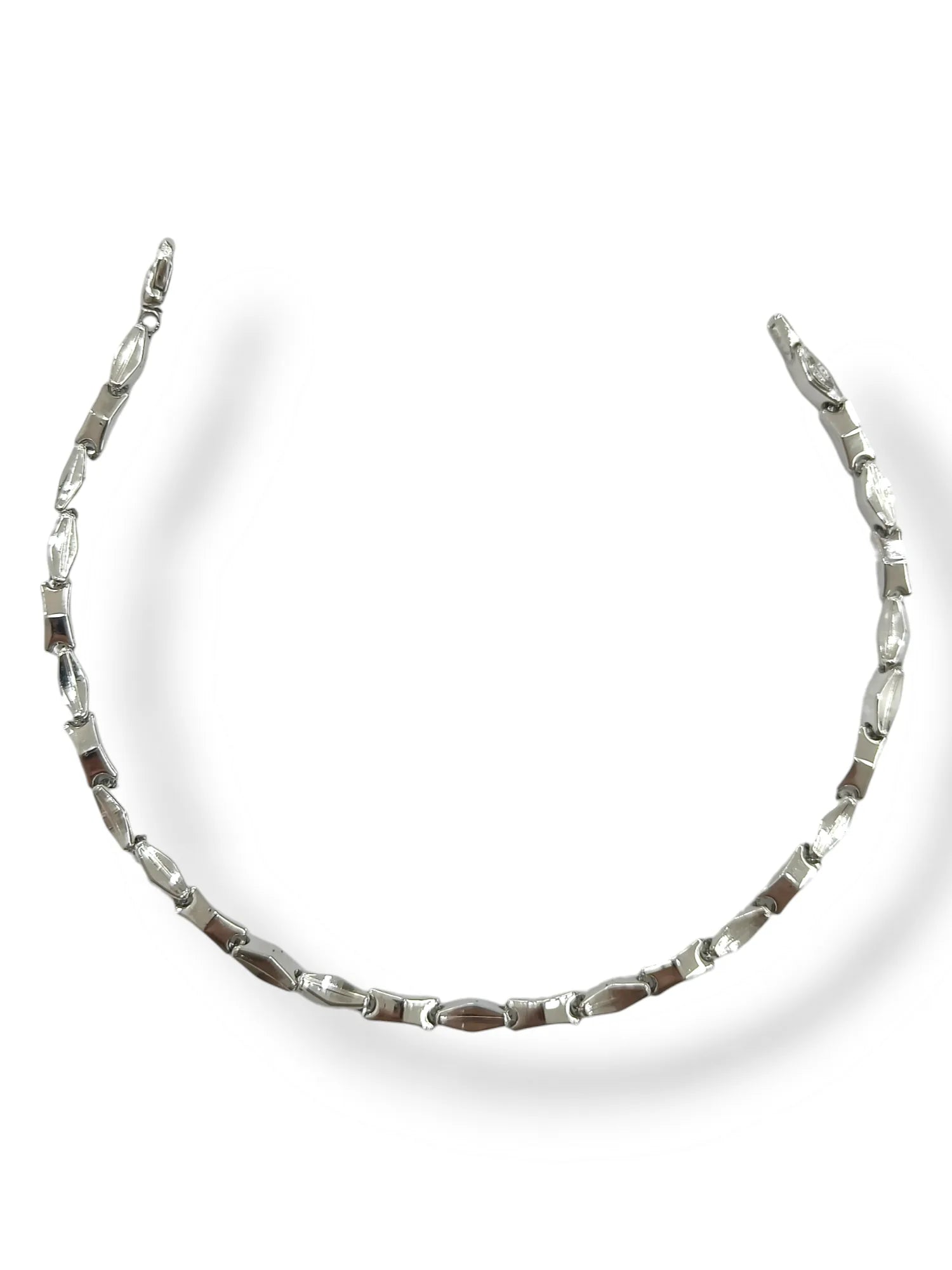Bracciale uomo in oro bianco 9 carati stile moderno