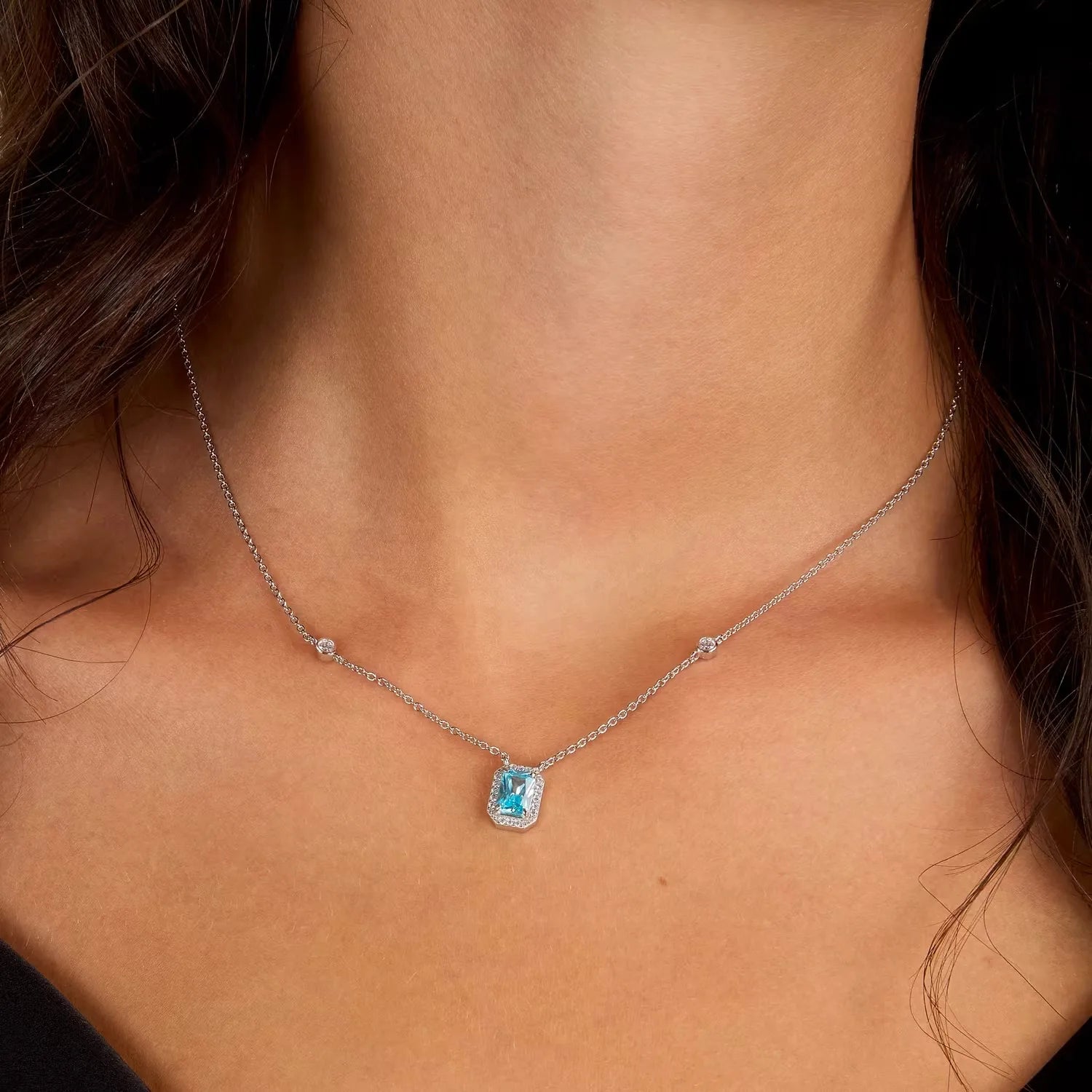 Collana Morellato in argento con pendente azzurro SAIW315