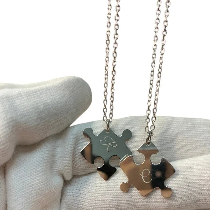 Collana Puzzle per Coppia in Argento 925 - Incisione Personalizzata Inclusa