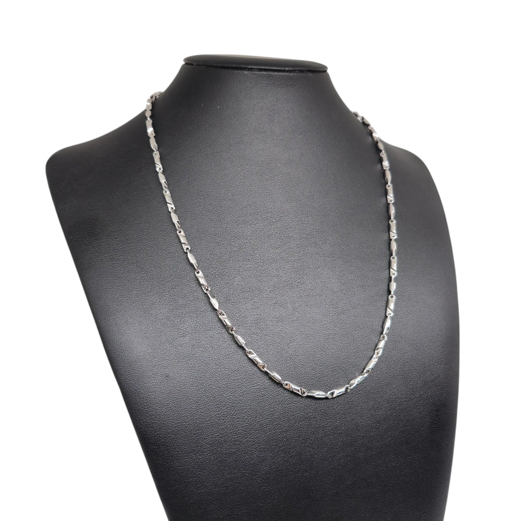 Herrenhalskette aus 18 Karat Weißgold mit geometrischer Gliederkette