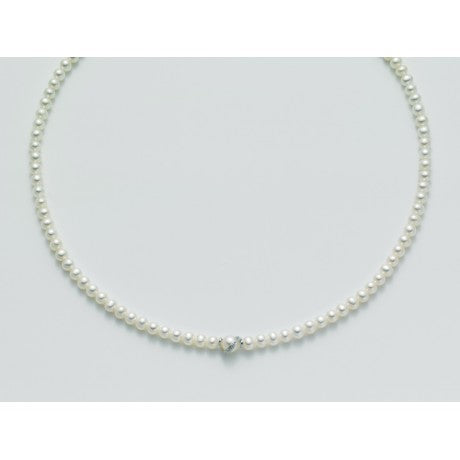 Collana di perle Yukiko in oro bianco pcl1835y