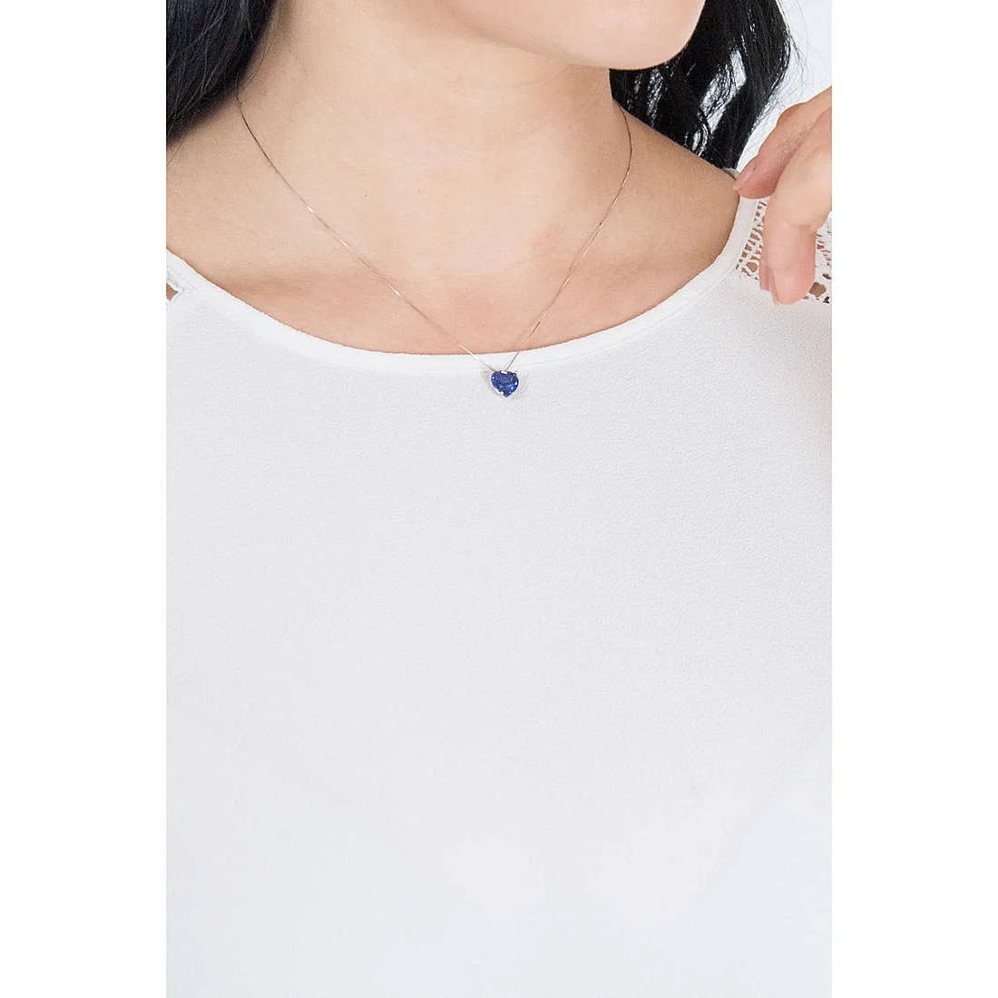 Collana donna Comete in oro bianco 18kt con cuore zaffiro glb 1430