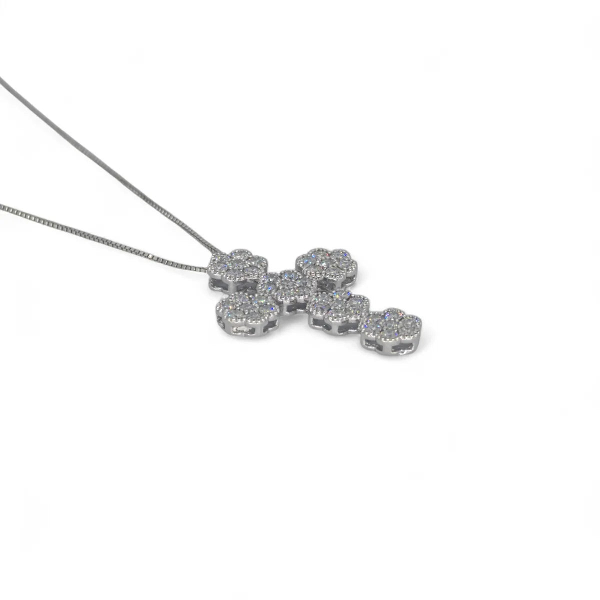 Collana donna in oro 18kt con croce a fiore di diamanti