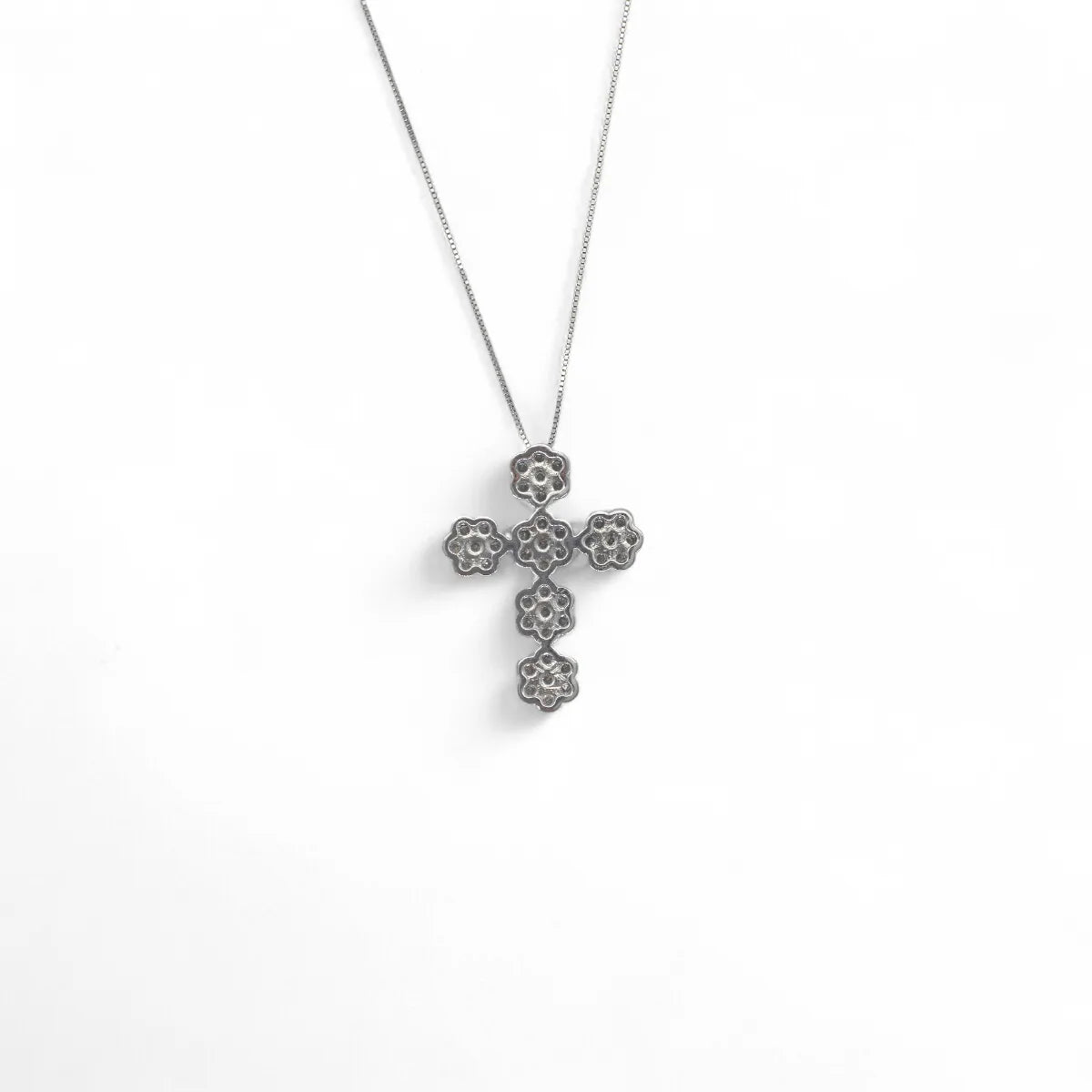 Collana donna in oro 18kt con croce diamanti a fiore