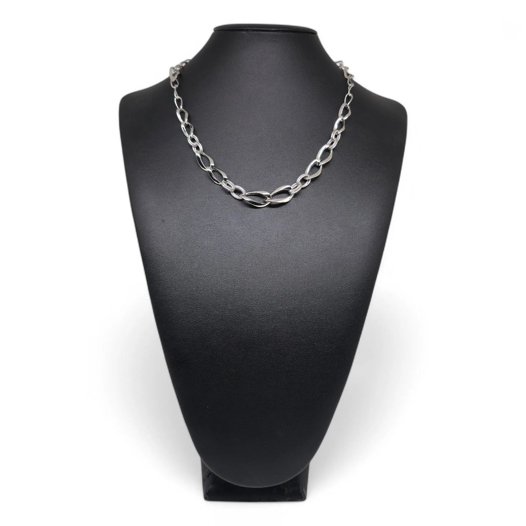 Collana donna in oro 18kt modello a catena elegante e luminosa