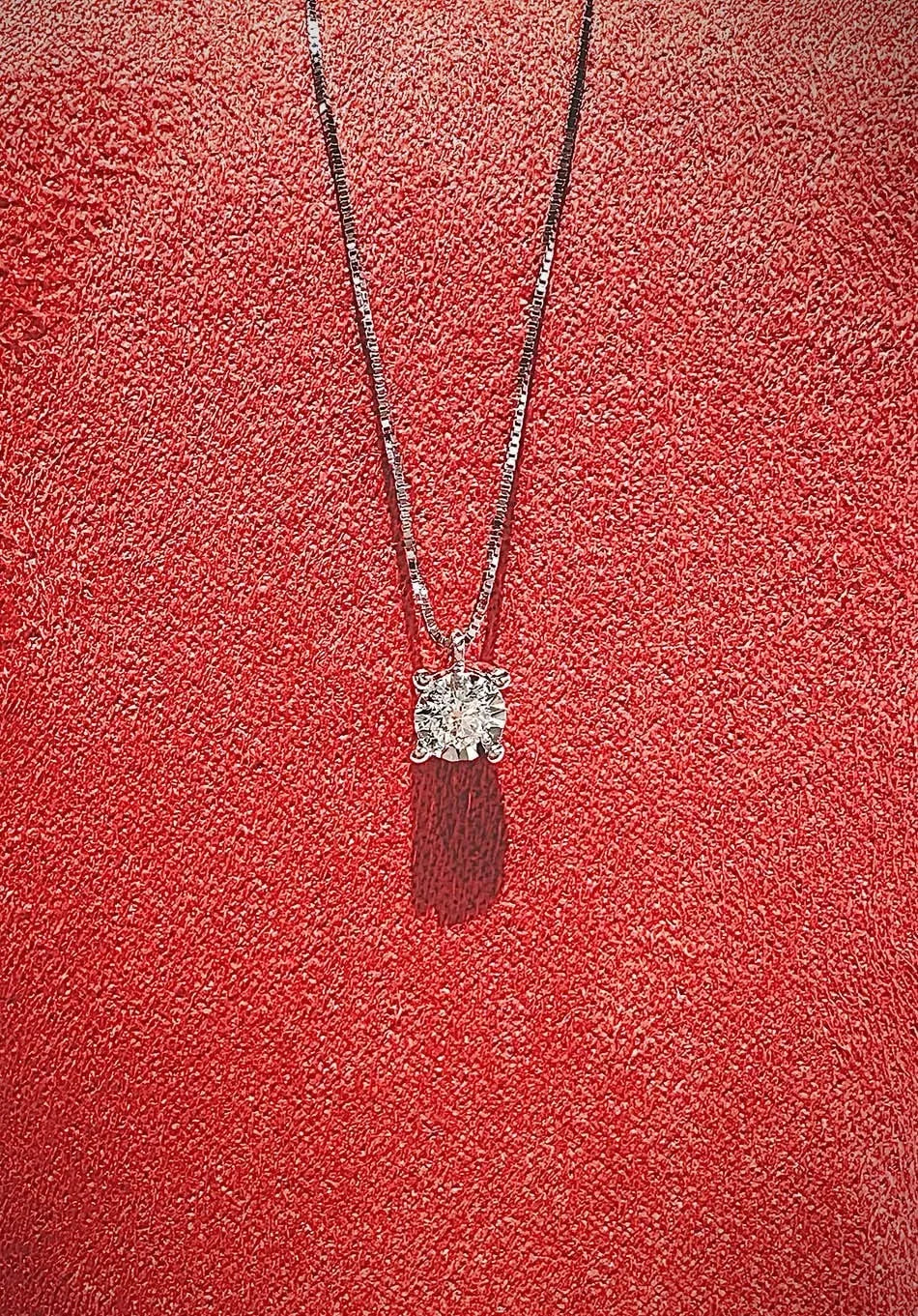 Collana donna punto luce Donnaoro in oro bianco e diamante dkpl8787.s015