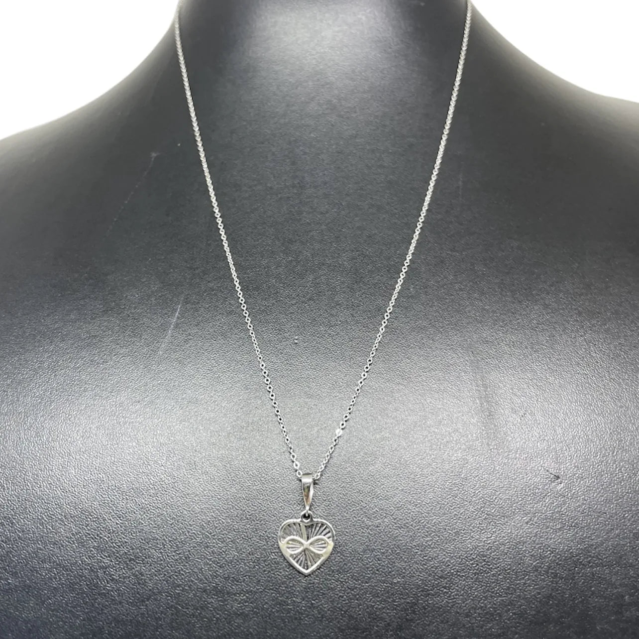 Collana iGold con cuore in Oro Bianco 375 9Kt