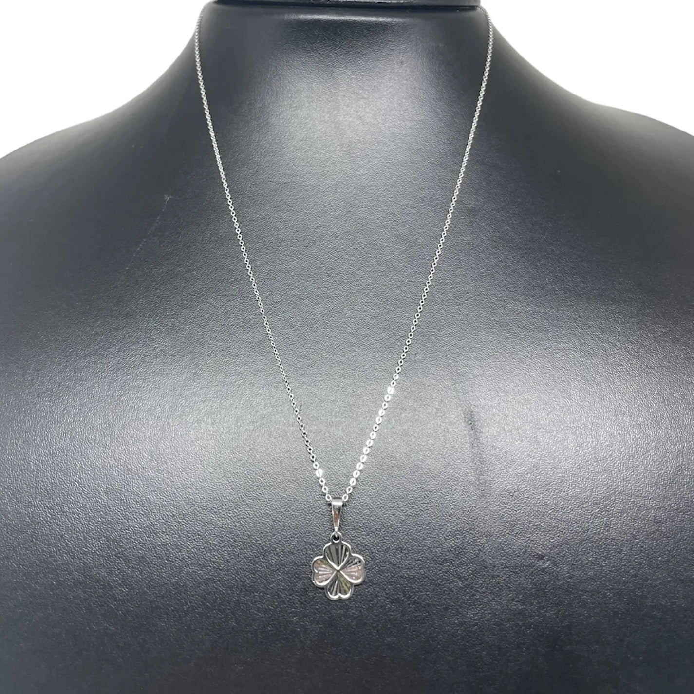 Collana iGold con quadrifoglio in Oro Bianco 375 9Kt
