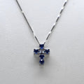 Collana in Oro bianco con croce in zaffiri blu e diamante DonnaOro lpz10121.001