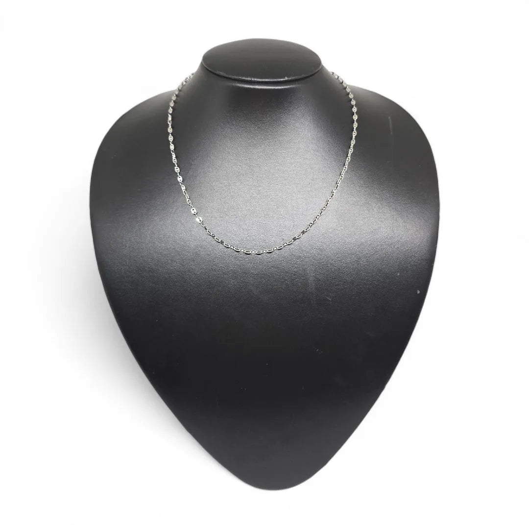 Collana in oro bianco 18 carati lunghezza 42 cm peso 4,6 gr