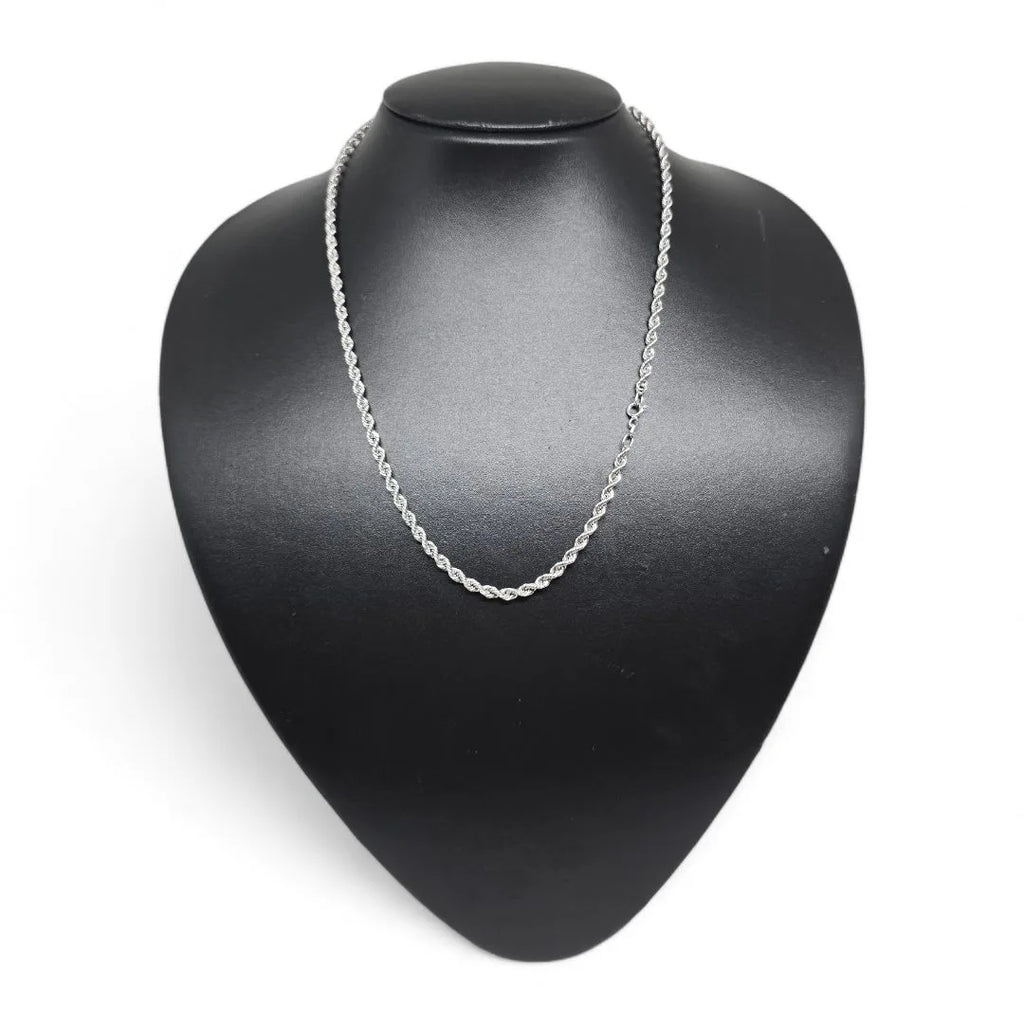 Collana in oro bianco funetta 18 carati lunghezza 50 cm peso 5,9 gr