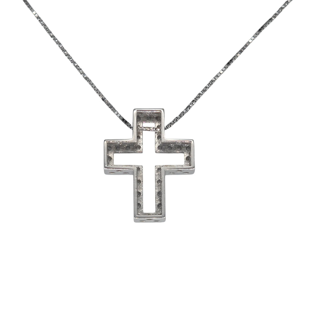 Collana in oro bianco con pendente a croce e diamanti