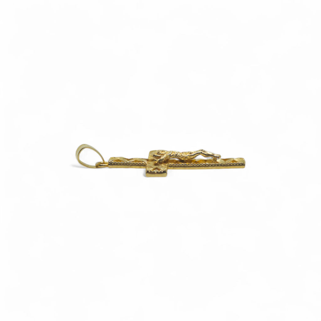 Croce in oro 18 carati stile moderno con cristo