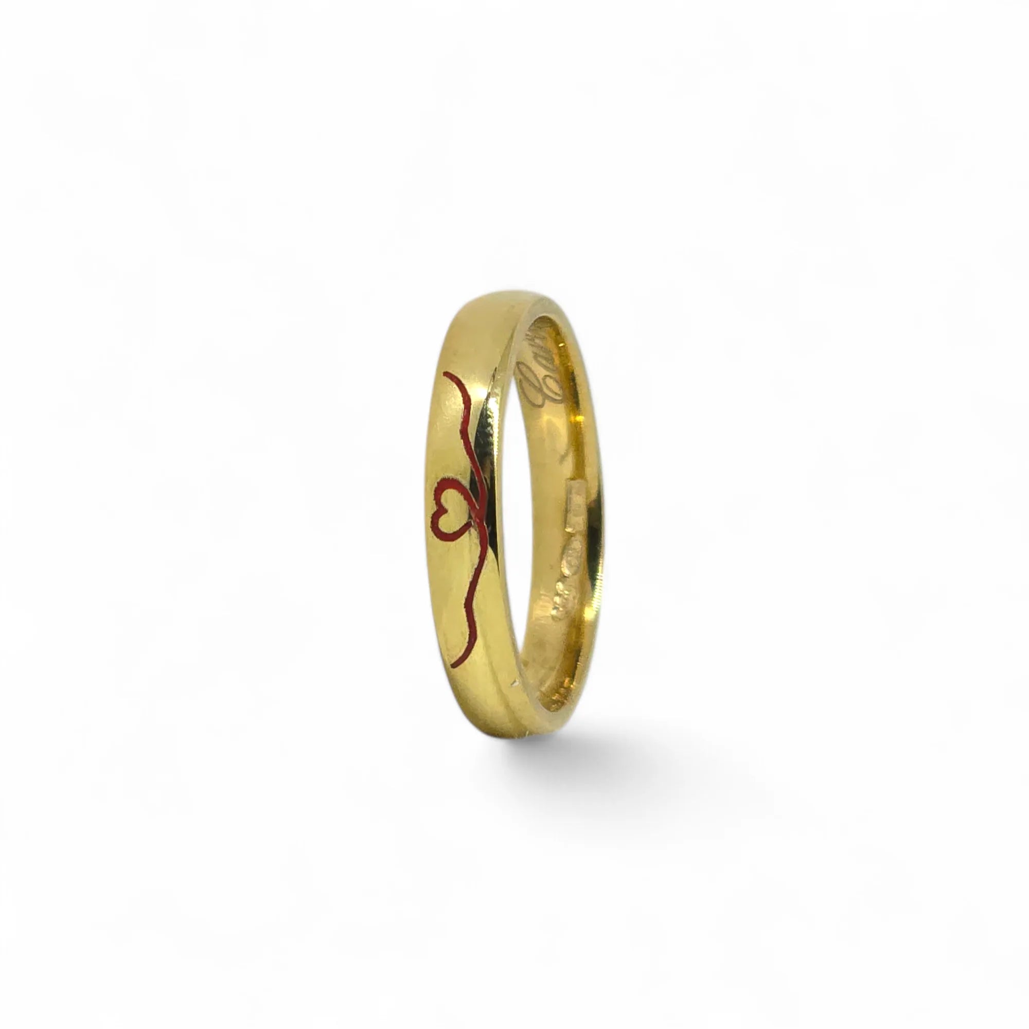 Fedine modello comoda in argento 925 con cuore inciso rosso