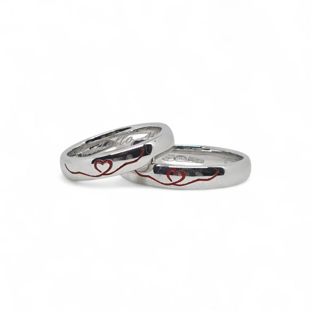 Fedine modello comoda in argento 925 con cuore inciso rosso