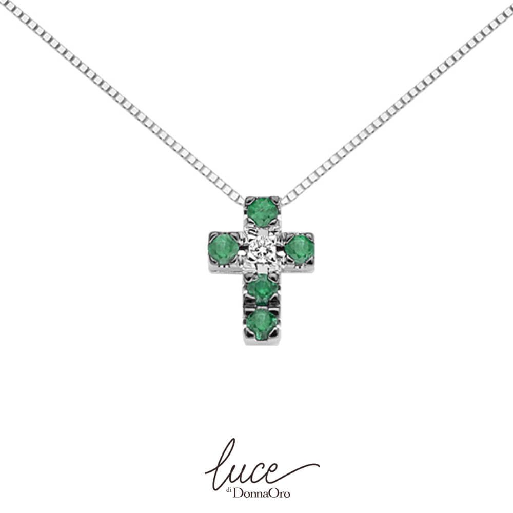 Girocollo in oro bianco con diamanti e croce smeraldi collezione luce 166 linea armonie lpe10121.001