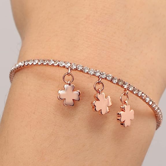 La Petite Story Damenarmband, Kollektion Lux Bangles, aus Messing, Roségold PVD, Vierblattstein – LPS05AQC12