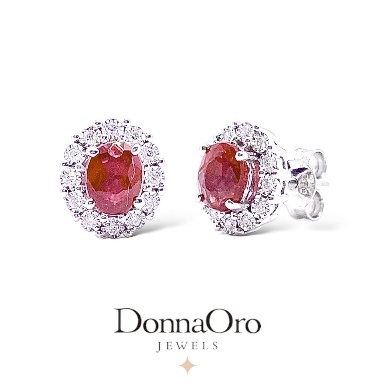Orecchini donna marchio Donnaoro in oro con Rubini Ct 1.20 e diamanti lor10095.008