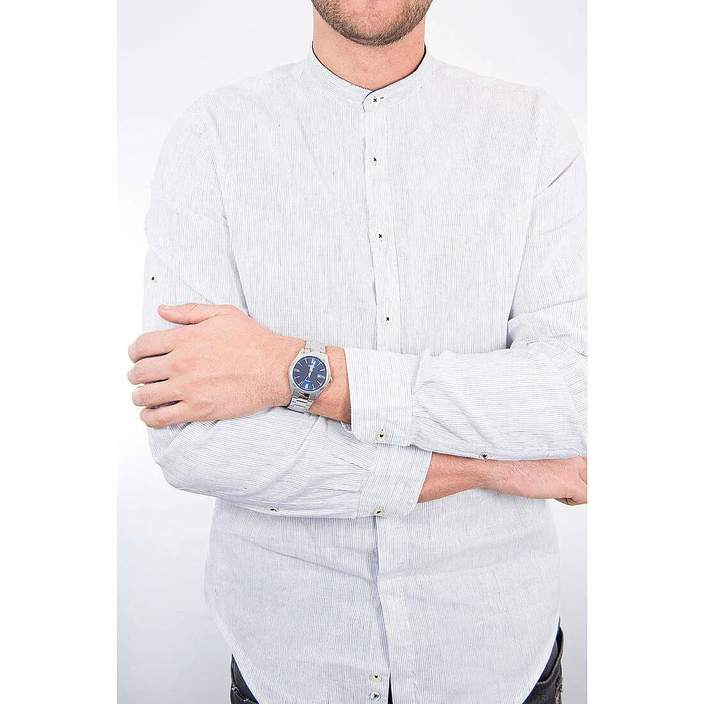 Casio Uhr, klassischer Stil, blaues Zifferblatt