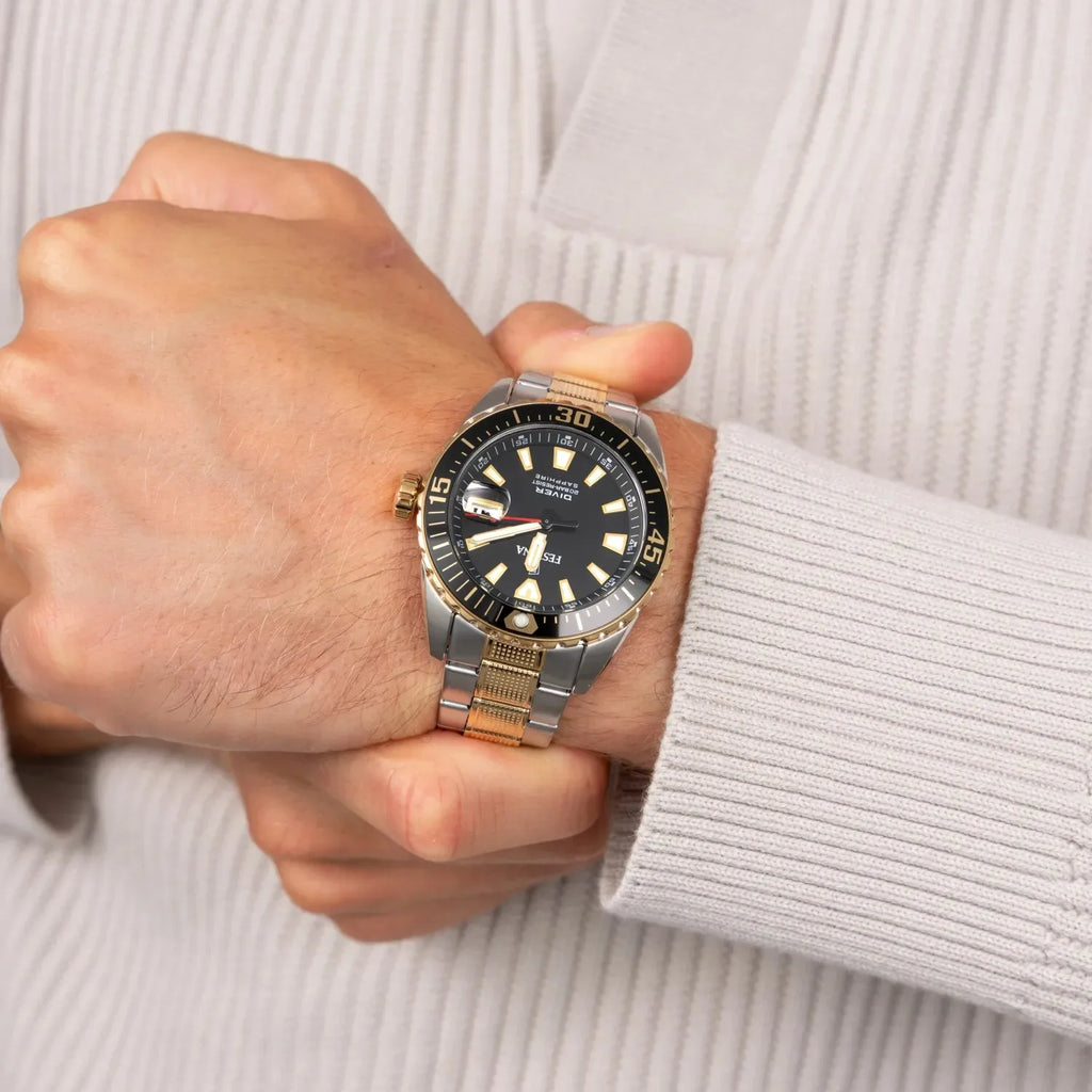 Festina Herrenuhr aus Edelstahl mit schwarzem Zifferblatt f20706/3